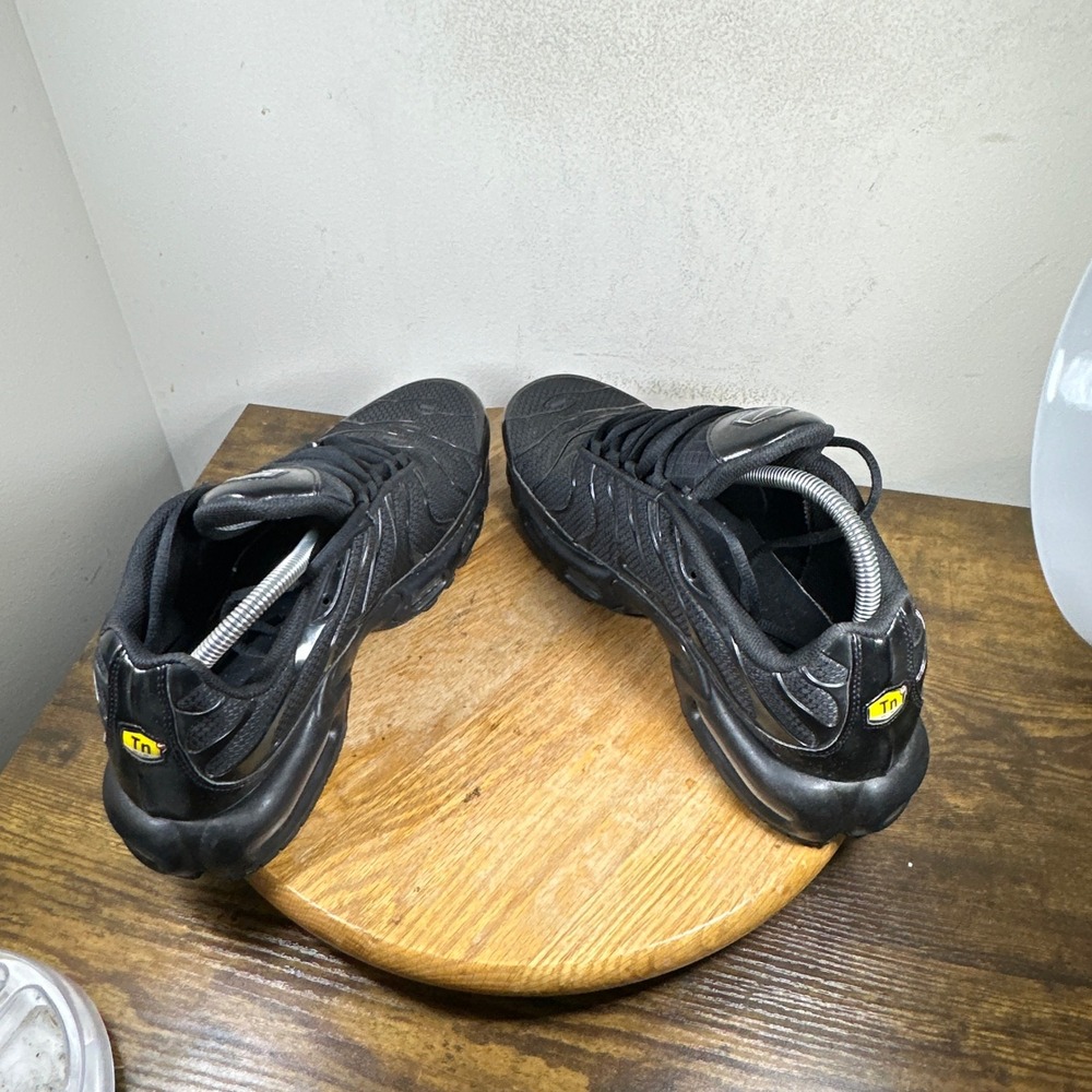 Nike Air Max Plus TN SE Men's Black Running Sneakers Size 10.5 604133-050 - Picture 8 of 9